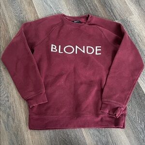 (8) Brunette The Label Crewneck
